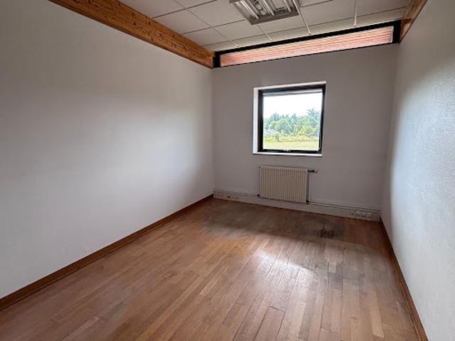 Bureau location à Évry, Mennecy
