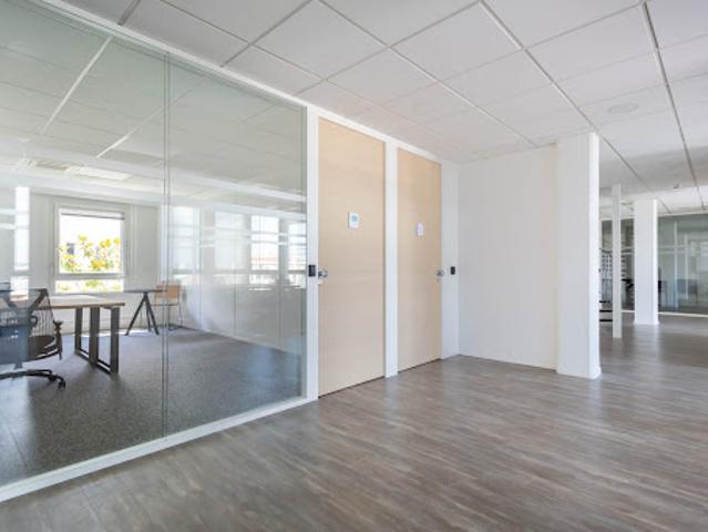 Bureau location à Petite Garenne, Colombes