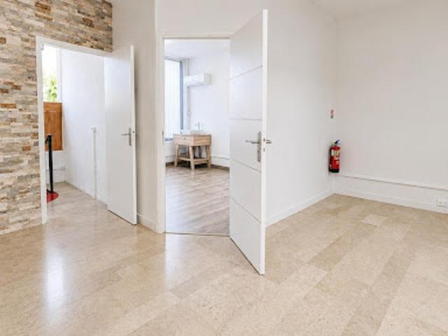 Bureau location à Arrondissement de Draguignan, Fréjus