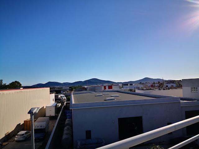 Bureau location à Arrondissement de Toulon, Solliès-ville
