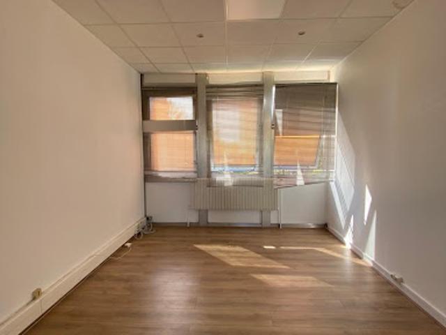 Bureau location à Les Mobiles-La Briche-Les Béatus-Blumenthal, Épinay-sur-Seine
