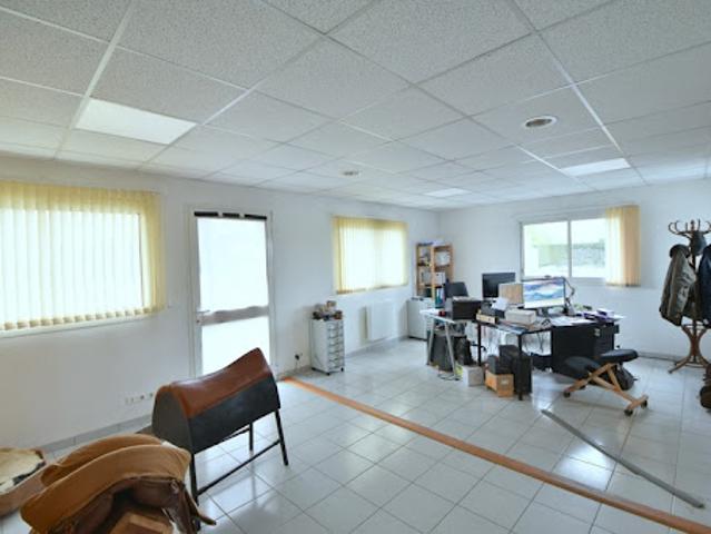 Bureau location à La Roche-sur-Yon, Cugand