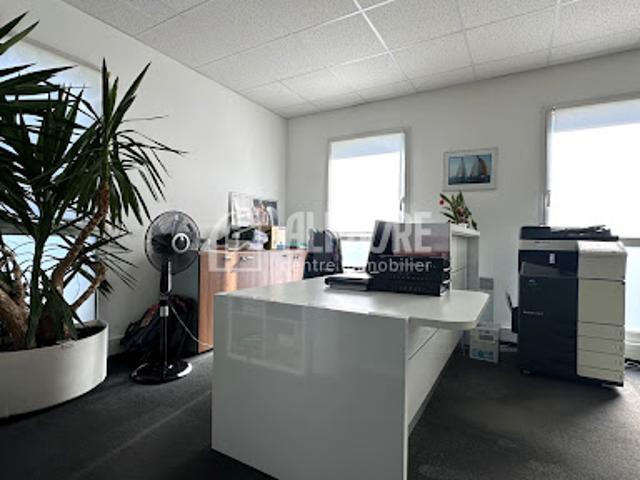 Bureau location à Le Port, Saint-Nazaire