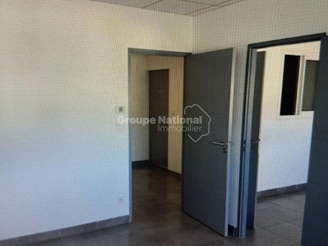Bureau location à Nîmes