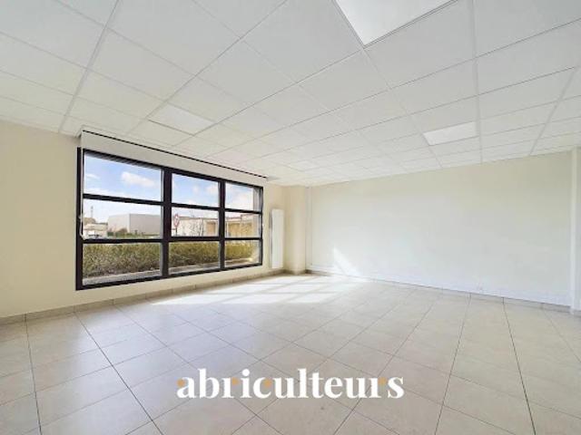 Bureau location à Gellainville, Eure-et-Loir