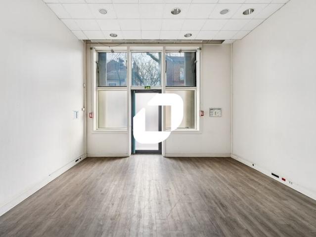 Local Commercial location à Nanterre, Colombes