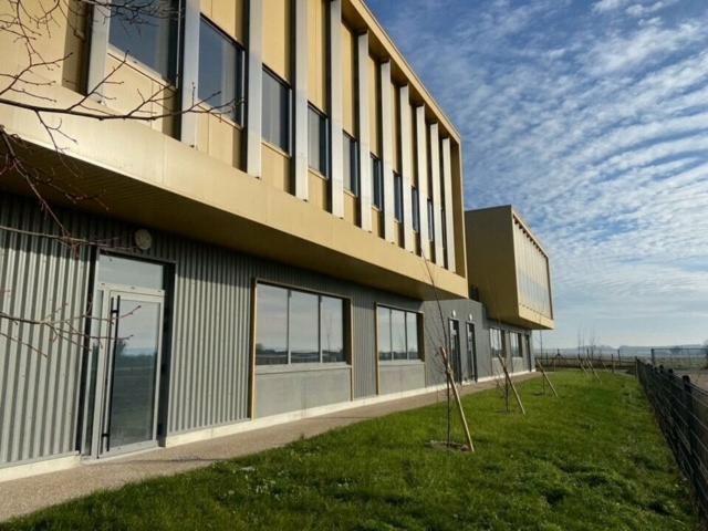 Local Commercial location à Reims, Cernay-lès-reims