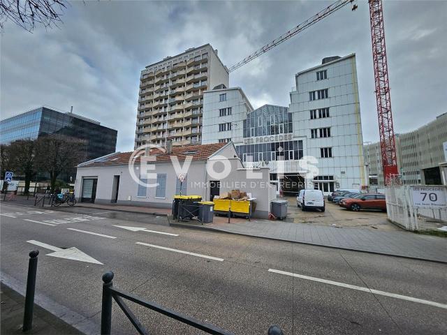Local Commercial location à Boulogne-Billancourt, Vanves