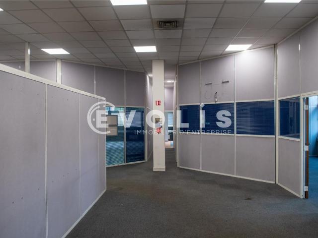 Local Commercial location à Palaiseau, Villebon-sur-yvette
