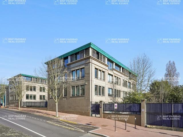 Bureau location à Antony, Hauts-de-Seine