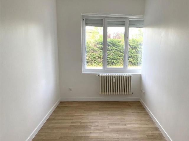 Bureau location à Roanne, Balbigny