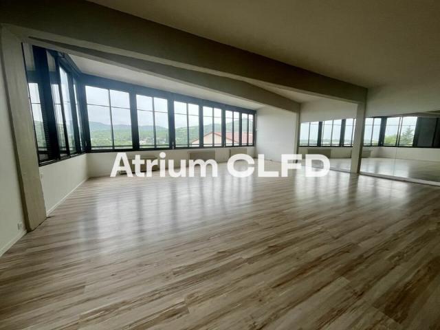 Bureau location à Clermont-Ferrand, Auvergne-Rhône-Alpes