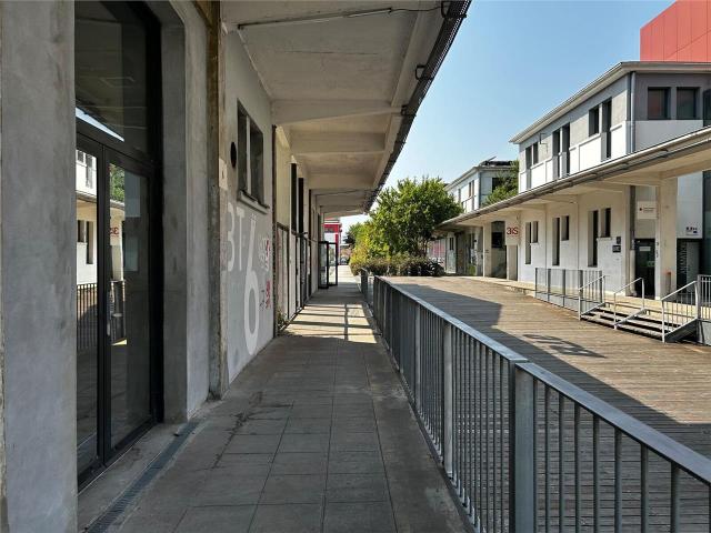 Bureau location à Bordeaux, Bègles