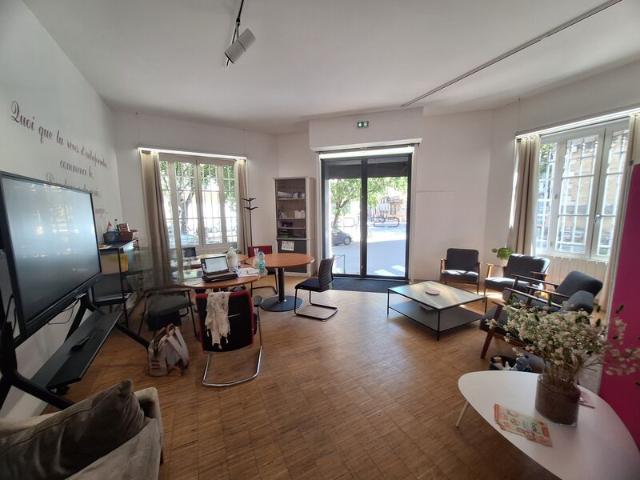 Bureau location à Bordeaux