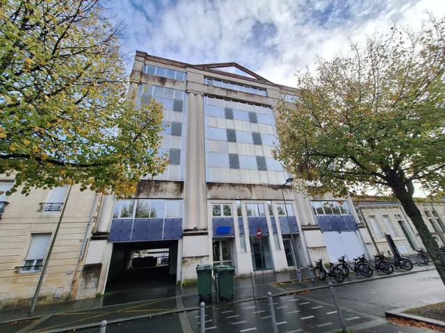 Bureau location à Bordeaux