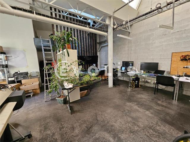 Bureau location à L'Haÿ-les-Roses, Cachan