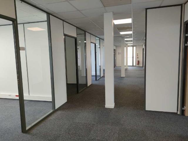 Bureau location à Bordeaux, Canéjan