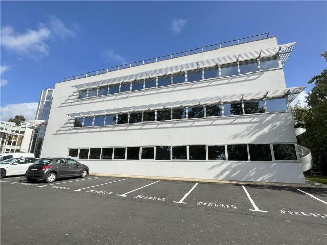 Bureau location à Nantes, Carquefou