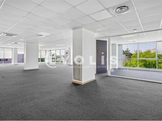 Bureau location à Le Petit Clamart, Clamart