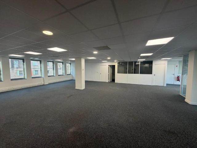 Bureau location à France métropolitaine, Clichy