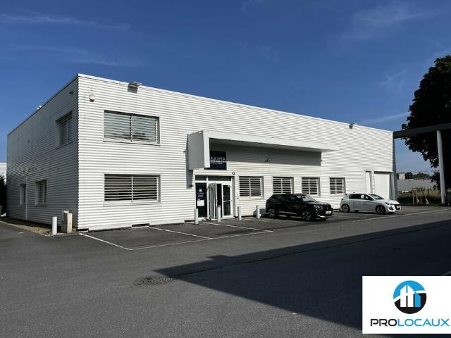 Local Commercial location à Compiègne, Oise