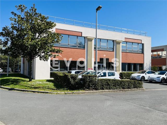 Bureau location à Torcy, Emerainville