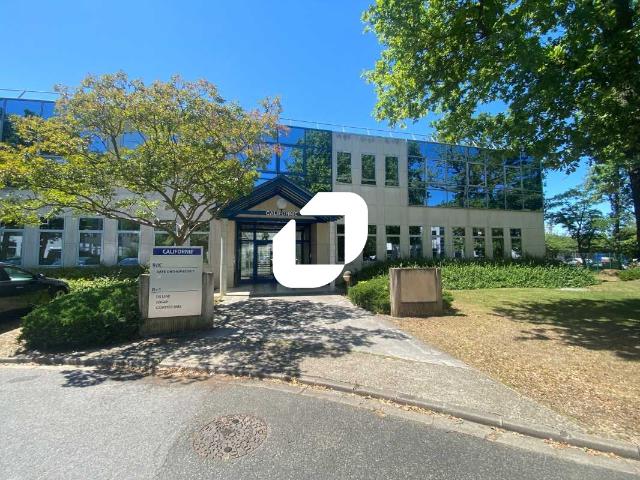 Bureau location à Eragny, La Cavée