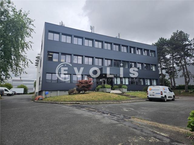 Local Commercial location à Palaiseau, Wissous