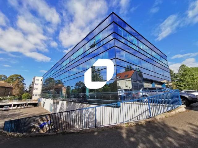 Local Commercial location à Antony, Clamart