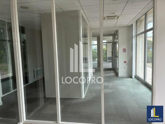 Bureau location à Arrondissement de Draguignan, Fréjus