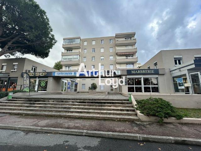 Bureau location à Arrondissement de Draguignan, Fréjus