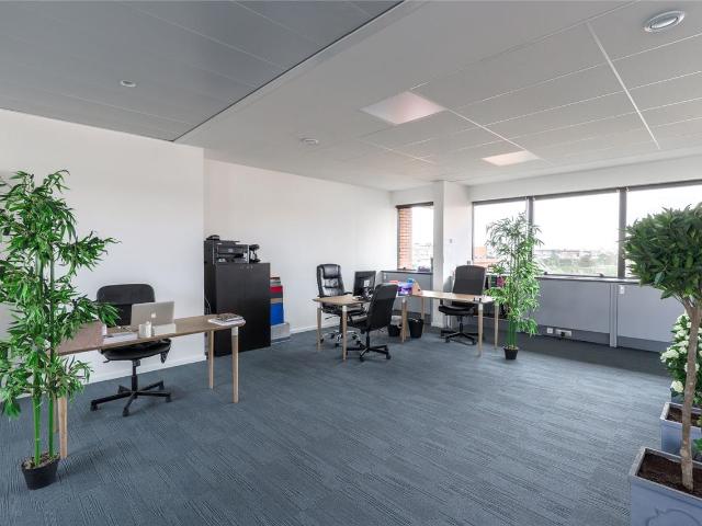Bureau location à L'Haÿ-les-Roses, Ivry-sur-seine
