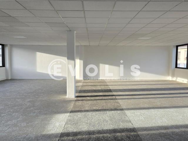 Bureau location à L'Haÿ-les-Roses, Ivry-sur-seine