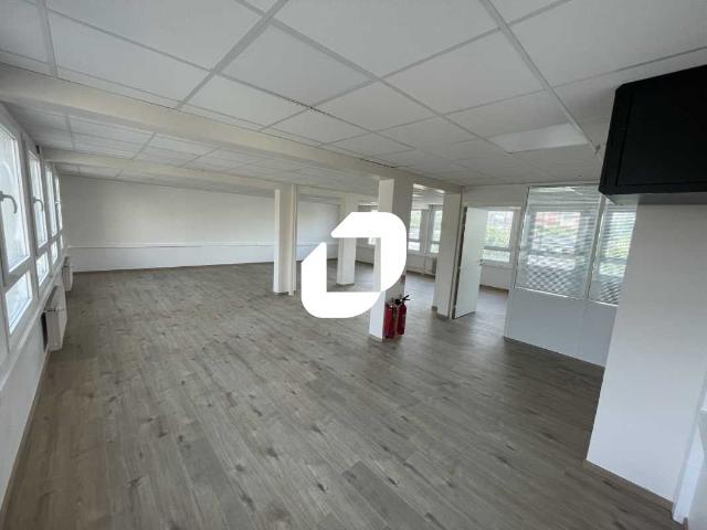 Bureau location à L'Haÿ-les-Roses, Ivry-sur-seine