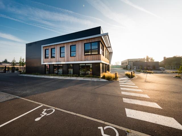 Bureau location à Lacroix-Saint-Ouen, Oise