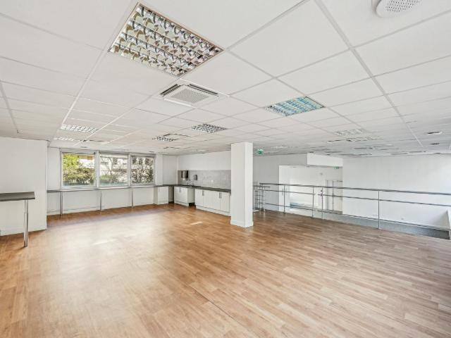 Bureau location à Levallois-Perret, Hauts-de-Seine