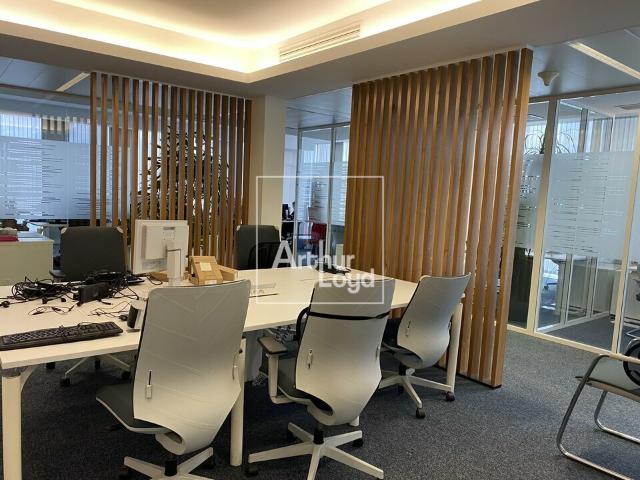 Bureau location à Melun, Lieusaint