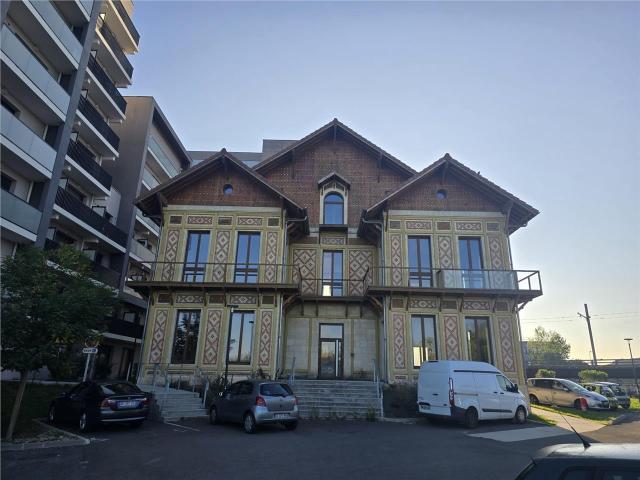 Bureau location à Bordeaux, Lormont