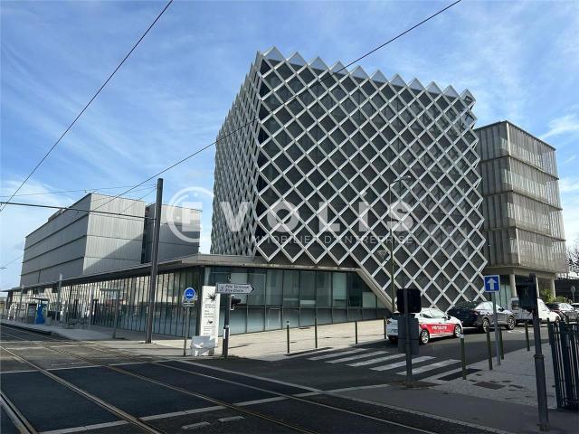 Bureau location à Bordeaux, Lormont