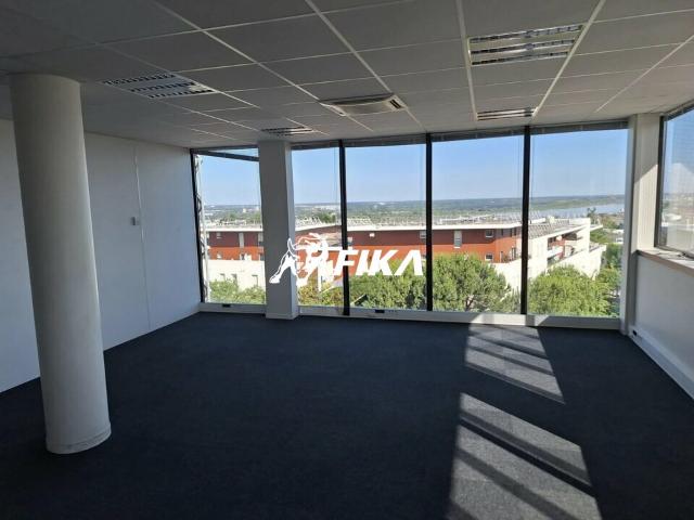 Bureau location à Bordeaux, Lormont