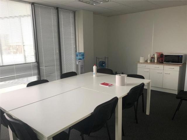 Bureau location à Bordeaux, Cenon
