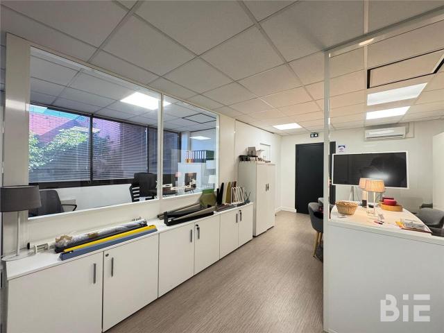 Bureau location à Bordeaux, Mérignac