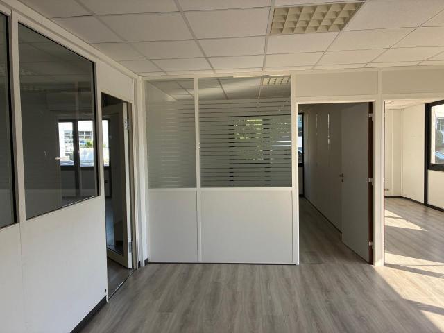 Bureau location à Bordeaux, Mérignac