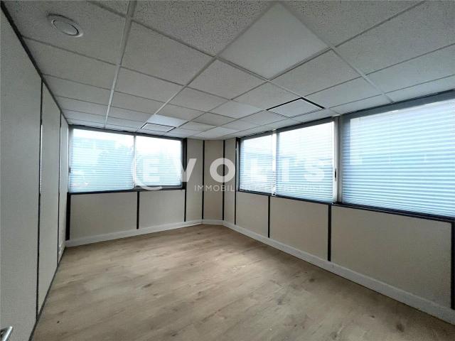 Bureau location à Bordeaux, Mérignac