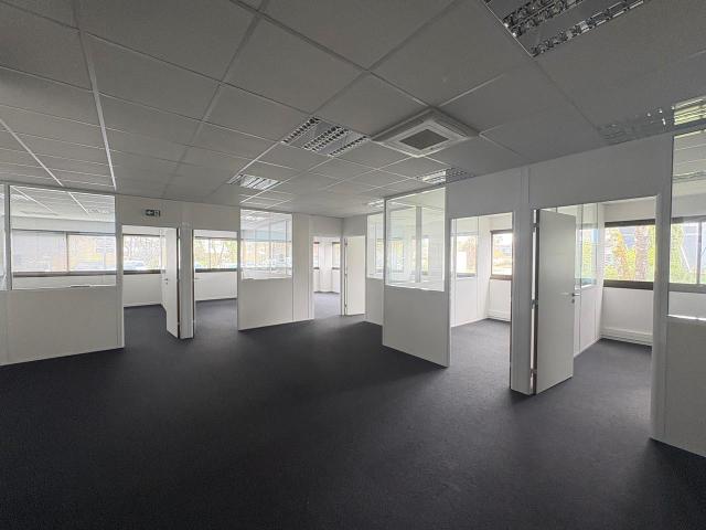 Bureau location à Bordeaux, Mérignac