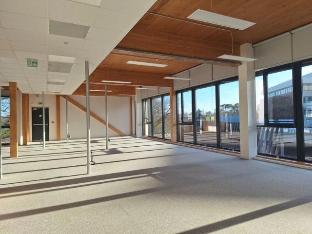 Bureau location à Bordeaux, Mérignac