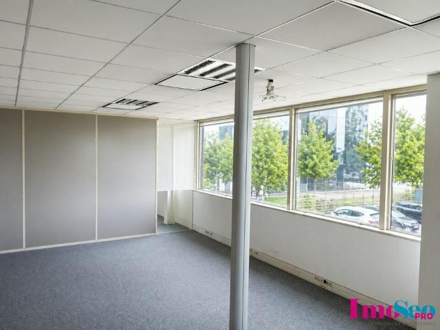 Bureau location à Bordeaux, Mérignac