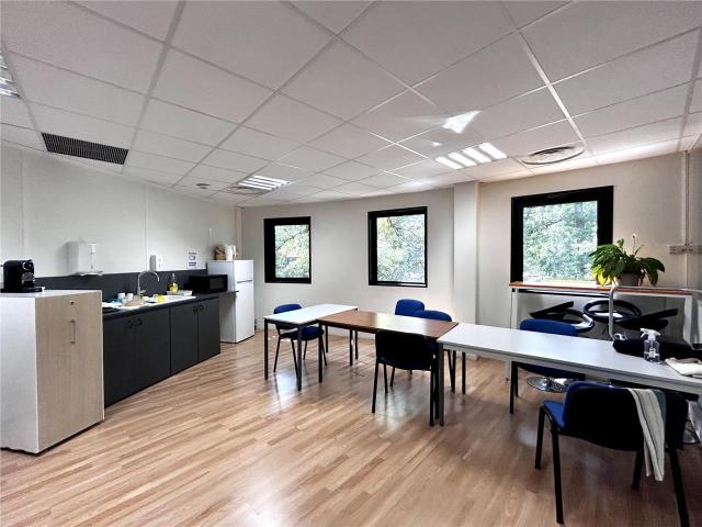 Bureau location à Bordeaux, Mérignac