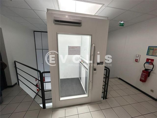 Bureau location à Bordeaux, Mérignac
