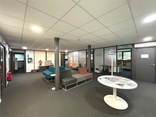 Bureau location à Bordeaux, Mérignac